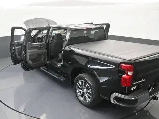 Chevrolet Silverado 1500 2025 4x2 LT 4dr Cabina Crew 5.8 ft. Caja corta
