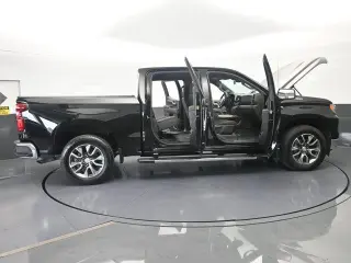 Chevrolet Silverado 1500 2025 4x2 LT 4dr Cabina Crew 5.8 ft. Caja corta