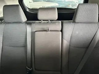 Toyota RAV4 2025 LE 4p SUV