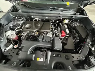 Toyota RAV4 2025 LE 4p SUV