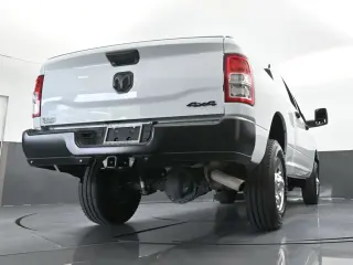 Ram 3500 2024 4x4 Tradesman 4p. Cabina de Tripulación 6.3 ft. SB SRW Camioneta