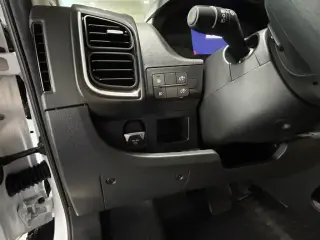 Ram ProMaster 2025 Tradesman 1500 136 WB 3dr High Roof Cargo Van sin asiento para pasajeros