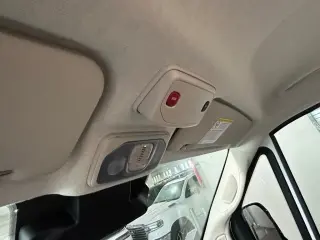 Ram ProMaster 2025 Tradesman 1500 136 WB 3dr High Roof Cargo Van sin asiento para pasajeros
