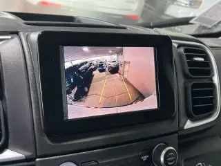 Ram ProMaster 2025 Tradesman 1500 136 WB 3dr High Roof Cargo Van sin asiento para pasajeros