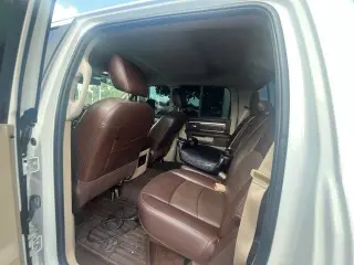 Ram 2500 2018 4x4 Big Horn 4p Crew Cab 6.3 ft. SB Camioneta