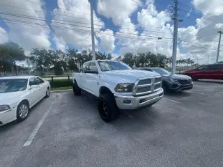 Ram 2500 2018 4x4 Big Horn 4p Crew Cab 6.3 ft. SB Camioneta
