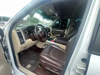 Ram 2500 2018 4x4 Big Horn 4p Crew Cab 6.3 ft. SB Camioneta
