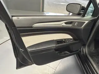 Ford Fusion 2019 SE 4dr Sedán