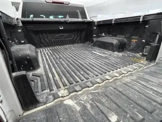 Chevrolet Silverado 1500 2024 4x2 Custom 4p Cabina de Tripulante 5.8 ft. SB