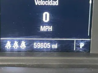 Chevrolet Silverado 1500 2024 4x2 Custom 4p Cabina de Tripulante 5.8 ft. SB