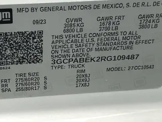 Chevrolet Silverado 1500 2024 4x2 Custom 4p Cabina de Tripulante 5.8 ft. SB