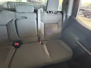 Chevrolet Silverado 1500 2020 4x2 RST 4p. Cabina Crew 5.8 pies. SB