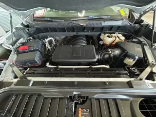 Chevrolet Silverado 1500 2020 4x2 RST 4p. Cabina Crew 5.8 pies. SB