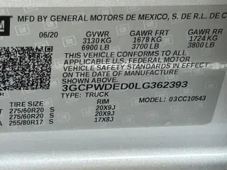 Chevrolet Silverado 1500 2020 4x2 RST 4p. Cabina Crew 5.8 pies. SB
