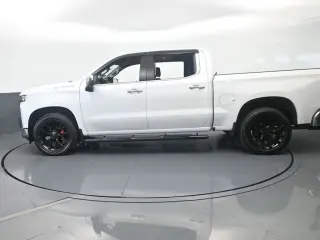 Chevrolet Silverado 1500 Limited 2022 4x2 LTZ 4p Cabina de Tripulante 5.8 pies de caja corta