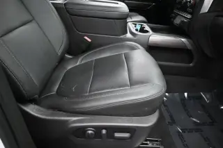 Chevrolet Silverado 1500 Limited 2022 4x2 LTZ 4p Cabina de Tripulante 5.8 pies de caja corta