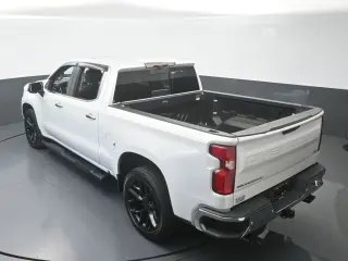 Chevrolet Silverado 1500 Limited 2022 4x2 LTZ 4p Cabina de Tripulante 5.8 pies de caja corta