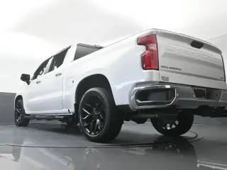 Chevrolet Silverado 1500 Limited 2022 4x2 LTZ 4p Cabina de Tripulante 5.8 pies de caja corta