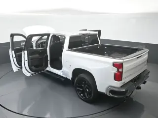 Chevrolet Silverado 1500 Limited 2022 4x2 LTZ 4p Cabina de Tripulante 5.8 pies de caja corta