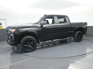 Chevrolet Silverado 1500 2024 4x4 Custom Trail Boss 4dr Crew Cab 5.8 ft. SB