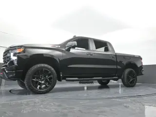 Chevrolet Silverado 1500 2024 4x4 Custom Trail Boss 4dr Crew Cab 5.8 ft. SB