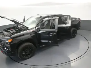 Chevrolet Silverado 1500 2024 4x4 Custom Trail Boss 4dr Crew Cab 5.8 ft. SB