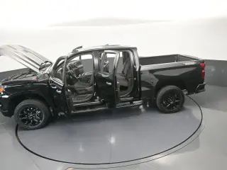 Chevrolet Silverado 1500 2024 4x4 Custom Trail Boss 4dr Crew Cab 5.8 ft. SB
