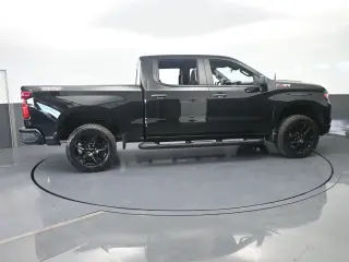 Chevrolet Silverado 1500 2024 4x4 Custom Trail Boss 4dr Crew Cab 5.8 ft. SB