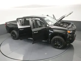 Chevrolet Silverado 1500 2024 4x4 Custom Trail Boss 4dr Crew Cab 5.8 ft. SB