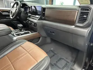 Chevrolet Silverado 1500 2023 4x4 High Country 4dr Crew Cab 5,8 ft. SB