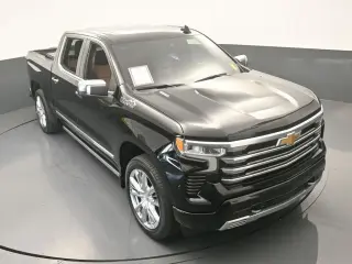 Chevrolet Silverado 1500 2023 4x4 High Country 4dr Crew Cab 5,8 ft. SB