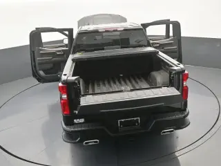 Chevrolet Silverado 1500 2023 4x4 High Country 4dr Crew Cab 5,8 ft. SB