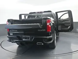 Chevrolet Silverado 1500 2023 4x4 High Country 4dr Crew Cab 5,8 ft. SB