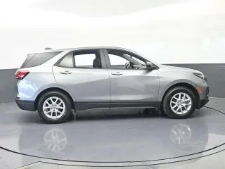 Chevrolet Equinox 2024 LS 4p SUV con 1LS