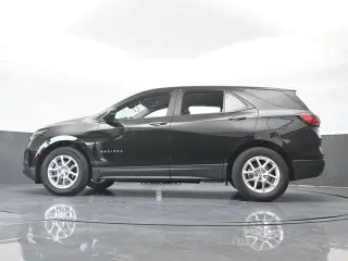 Chevrolet Equinox 2023 LS 4p SUV con 1LS