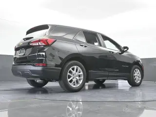 Chevrolet Equinox 2023 LS 4p SUV con 1LS
