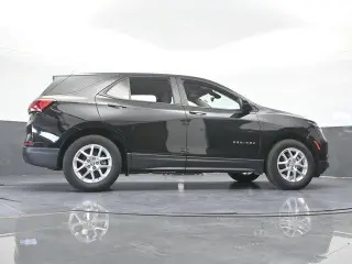 Chevrolet Equinox 2023 LS 4p SUV con 1LS