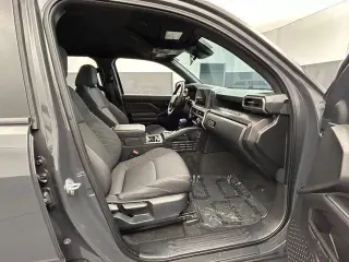Toyota Tacoma 2024 4x2 SR5 4p Doble Cabina 5,0 pies CB