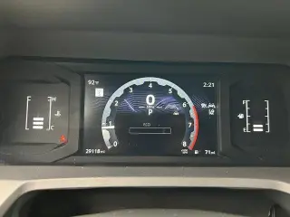 Toyota Tacoma 2024 4x2 SR5 4p Doble Cabina 5.0 pies CB