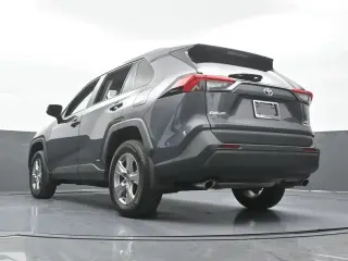 Toyota RAV4 Hybrid 2024 AWD XLE 4p SUV