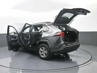 Toyota RAV4 Hybrid 2024 AWD XLE 4p SUV