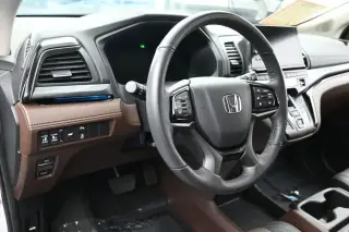 Honda Odyssey 2025 Elite 4p Mini-Van