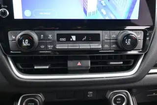 Toyota Grand Highlander 2024 XLE 4p SUV