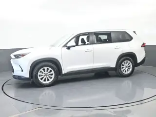 Toyota Grand Highlander 2024 XLE 4p SUV