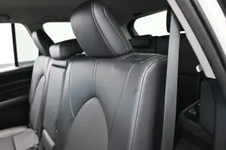 Toyota Grand Highlander 2024 XLE 4p SUV