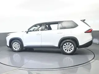 Toyota Grand Highlander 2024 XLE 4p SUV