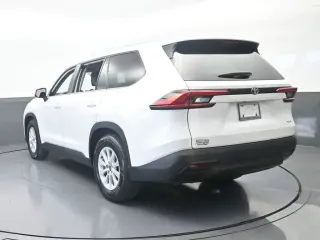 Toyota Grand Highlander 2024 XLE 4p SUV