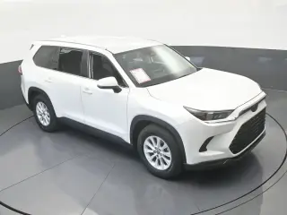 Toyota Grand Highlander 2024 XLE 4p SUV