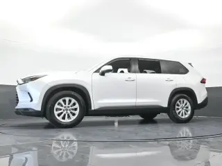 Toyota Grand Highlander 2024 XLE 4p SUV