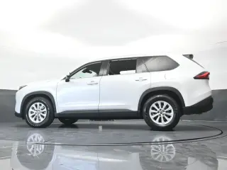 Toyota Grand Highlander 2024 XLE 4p SUV
